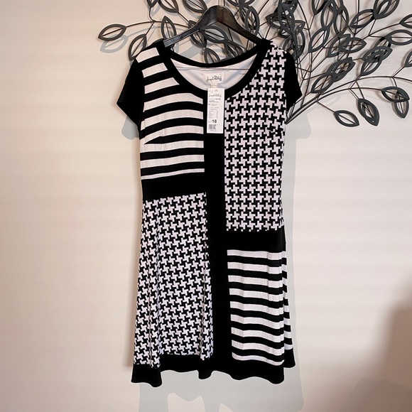 Joseph Ribkoff dress - Picture 1 of 4